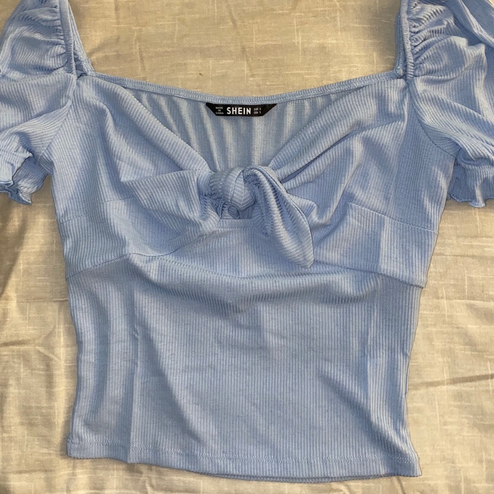 SHEIN blue short sleeve